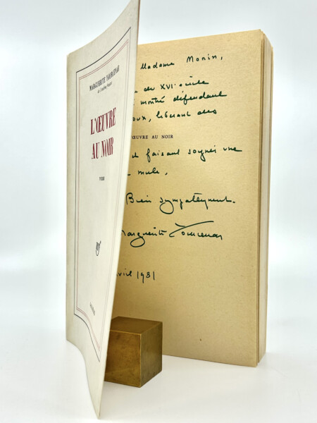 Marguerite Yourcenar - L'Œuvre au noir - Long envoi autographe